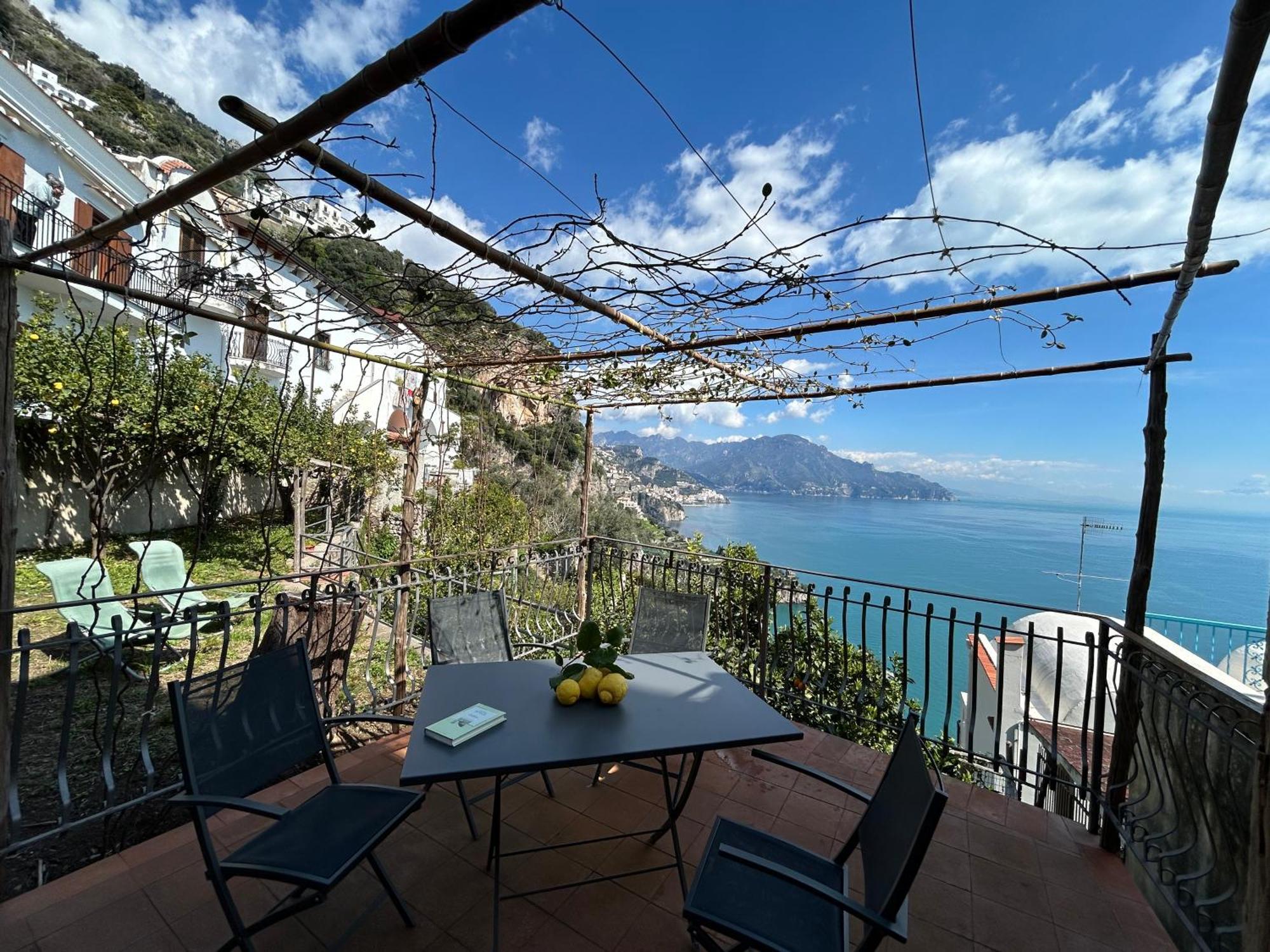 コンカ・デイ・マリーニ Amalfi 51 Con Vista Mare, Giardino E Terrazzeヴィラ エクステリア 写真