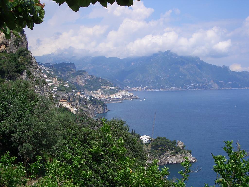 コンカ・デイ・マリーニ Amalfi 51 Con Vista Mare, Giardino E Terrazzeヴィラ エクステリア 写真